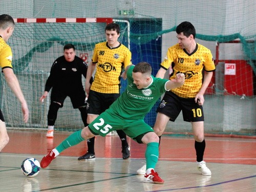 ����� �������� ����